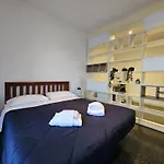 Be Your Home - Isabella Bright Apartment